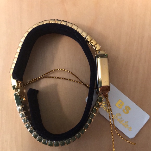 Women’s Fashion Watch New - Picture 3 of 5